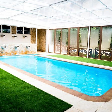 Casas Rurales Vado Del Rio Tus Cortijo Prados Exteriér fotografie