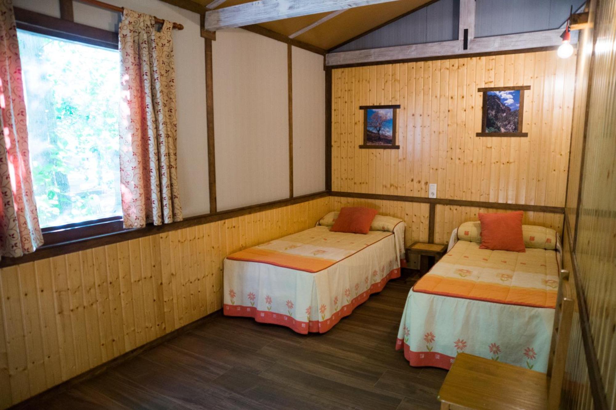 Casas Rurales Vado Del Rio Tus Cortijo Prados Exteriér fotografie